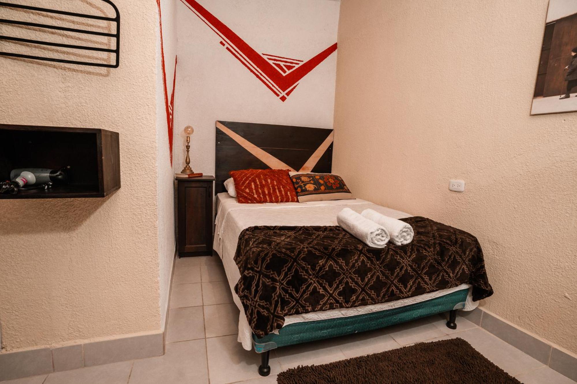Amaranto Hostel Panajachel Buitenkant foto